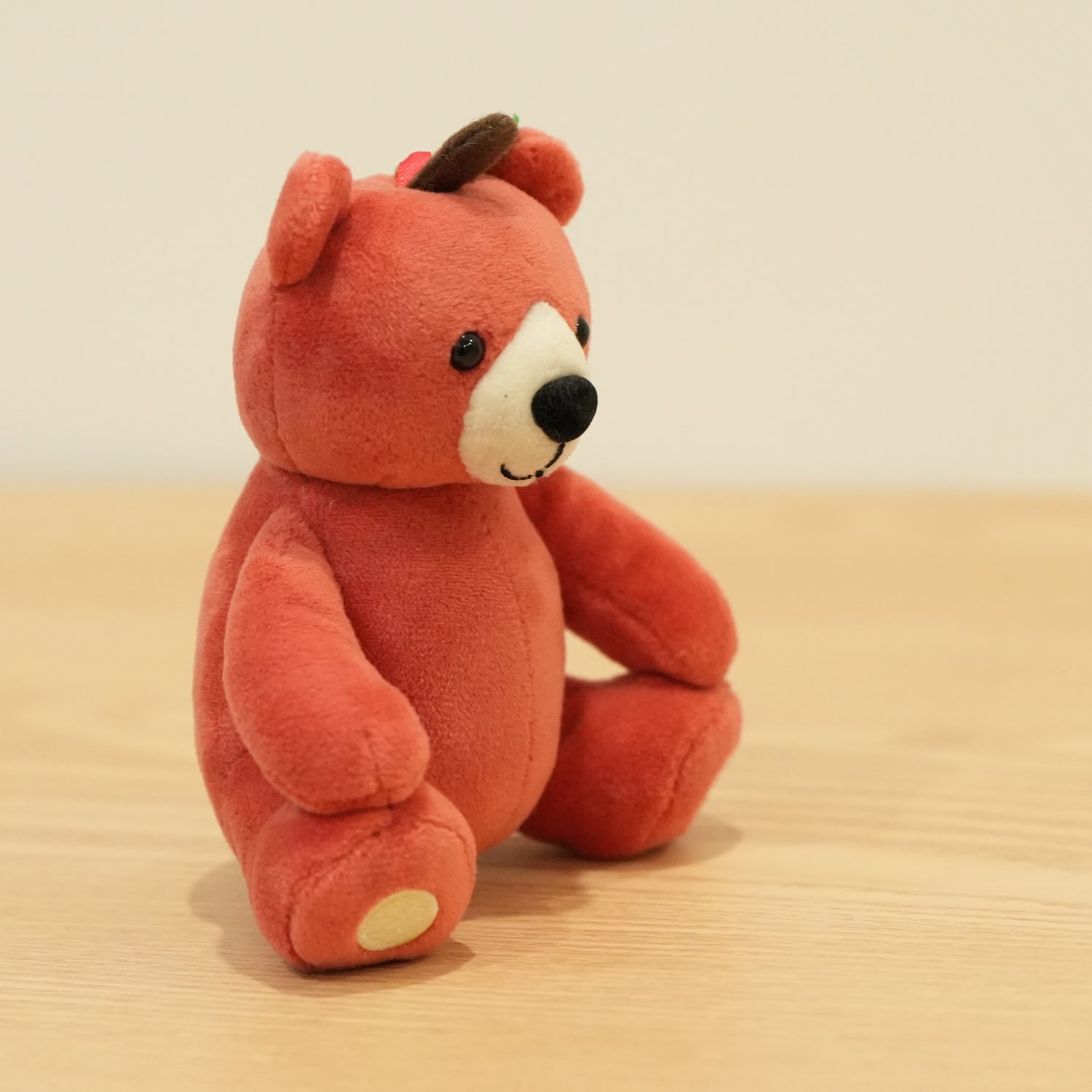 Bear Plush Keychain Toys for Kids 10 CM Stuffed Animal Apple Plushie Backpack Purse Pendant Gift for Girls